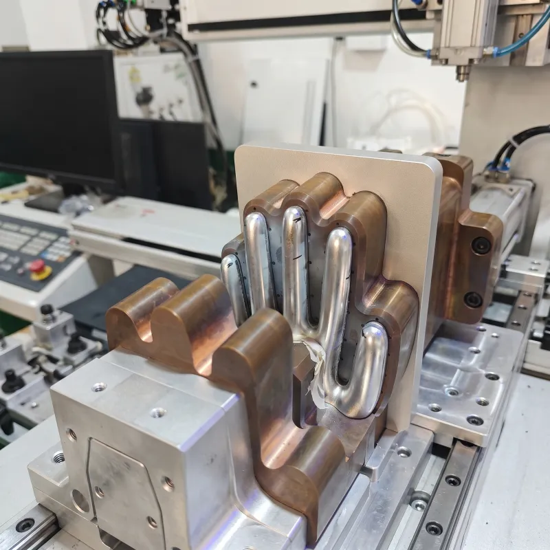 Copper connectors & busbars