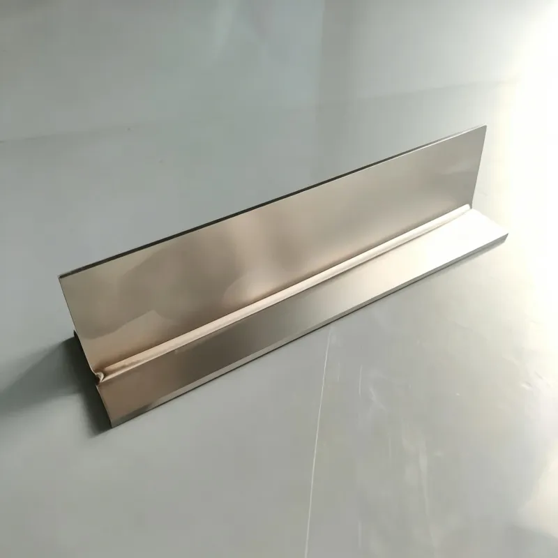 Stainless steel T-joint with a fillet weld