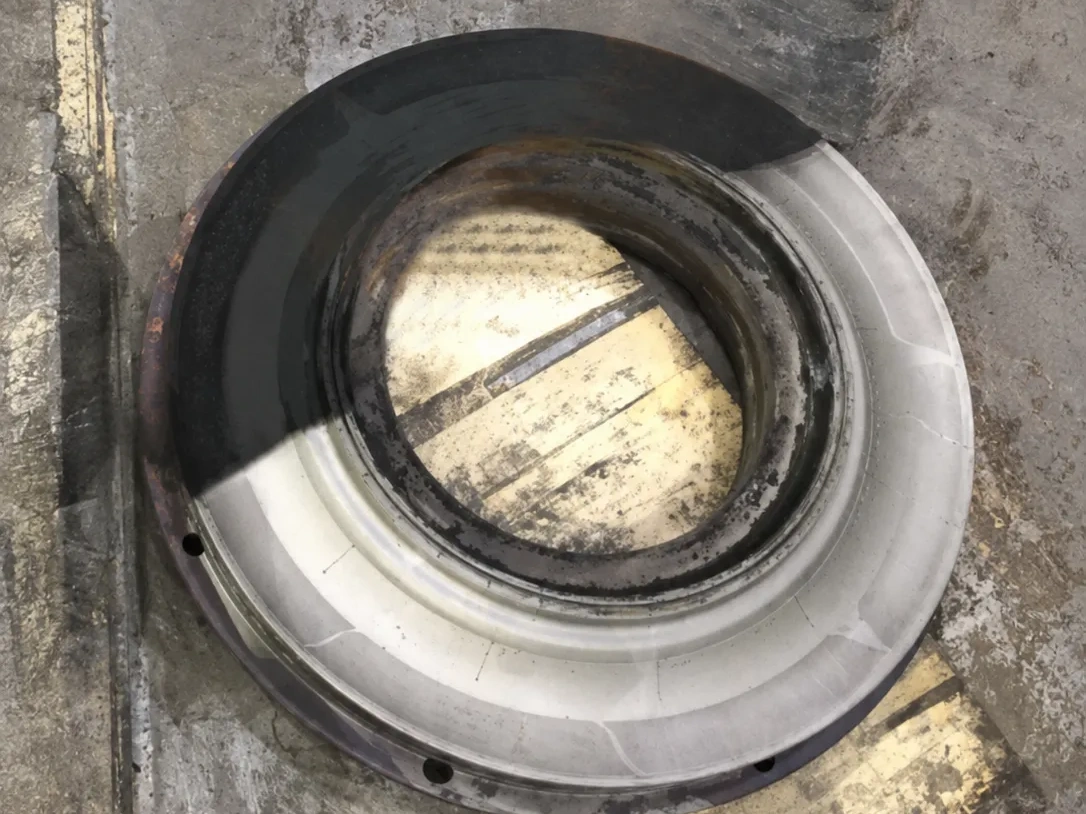 Surface cleaned by a continuous laser cleaning machine
